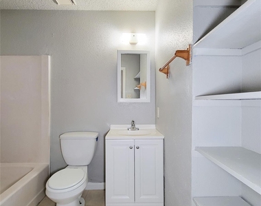 17706 Glenhagen Court - Photo Thumbnail 25