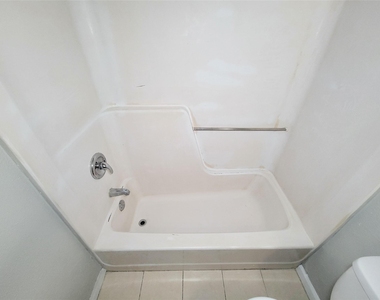 17706 Glenhagen Court - Photo Thumbnail 27