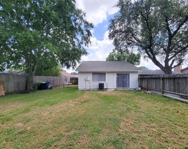 17706 Glenhagen Court - Photo Thumbnail 29