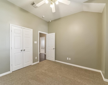 4822 Big Cedar Circle - Photo Thumbnail 23