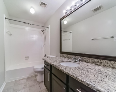 4822 Big Cedar Circle - Photo Thumbnail 24