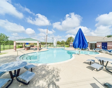 4822 Big Cedar Circle - Photo Thumbnail 31