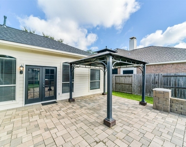 4822 Big Cedar Circle - Photo Thumbnail 27