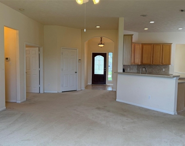 10727 Gilford Crest Drive - Photo Thumbnail 9
