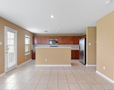 18226 Fair Grange Lane - Photo Thumbnail 9