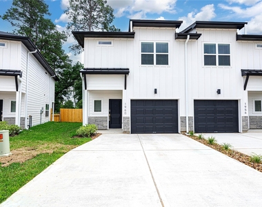 1976 Longmire Villas Court - Photo Thumbnail 1