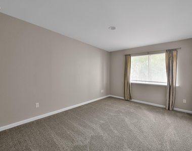 12311 Glenview Drive - Photo Thumbnail 17