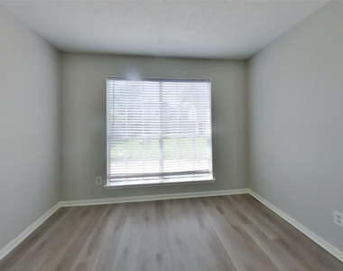 3115 Granite Lake Drive - Photo Thumbnail 3