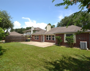 2818 Russett Place - Photo Thumbnail 22