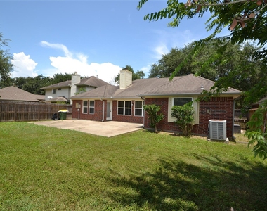 2818 Russett Place - Photo Thumbnail 23
