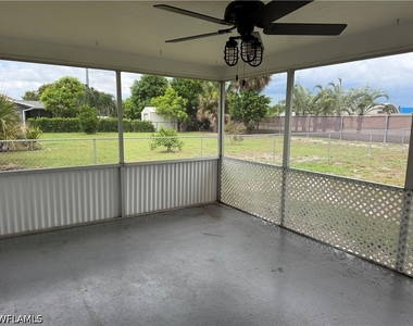2521 Se 16th Place - Photo Thumbnail 6