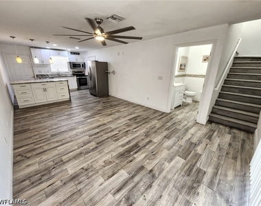 5201 Glenlivet Road - Photo Thumbnail 3
