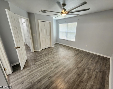 5201 Glenlivet Road - Photo Thumbnail 5