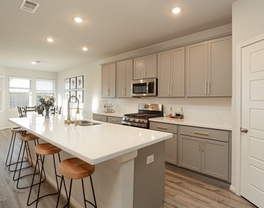 16431 Elkcreek Drive - Photo Thumbnail 5