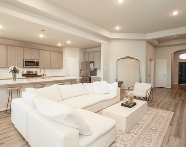 16431 Elkcreek Drive - Photo Thumbnail 4