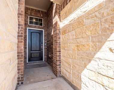 16431 Elkcreek Drive - Photo Thumbnail 20