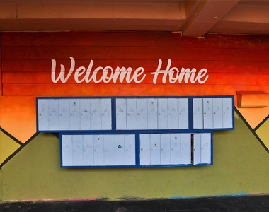 1840 Richmond Avenue - Photo Thumbnail 4