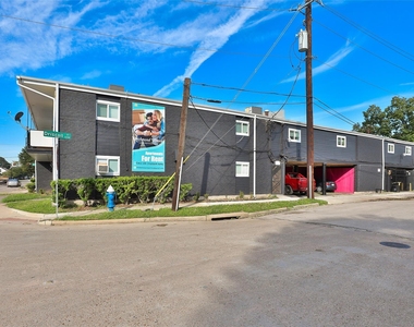 1840 Richmond Avenue - Photo Thumbnail 1