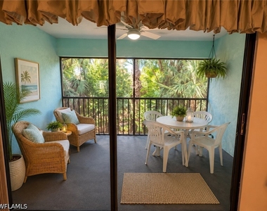 17455 Woodland Trace - Photo Thumbnail 3