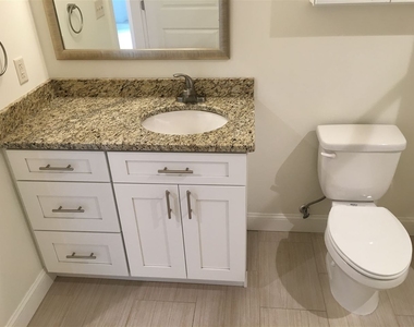 875 Elm - Photo Thumbnail 29