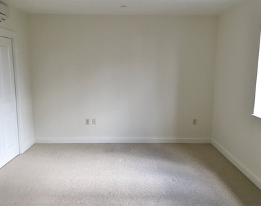 875 Elm - Photo Thumbnail 26