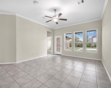 15211 Montezuma Quail Drive - Photo Thumbnail 5