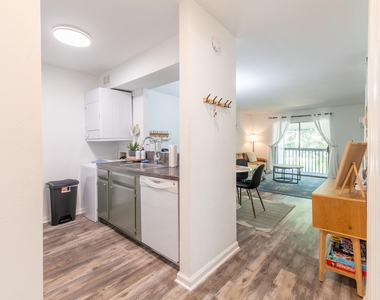 13151 Walden Road - Photo Thumbnail 7