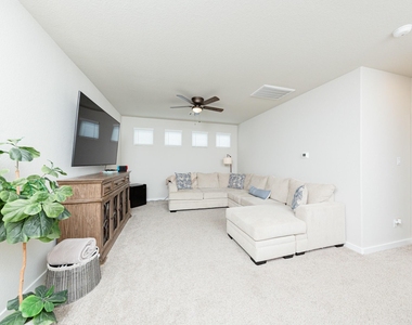 14807 Slow River Avenue - Photo Thumbnail 19