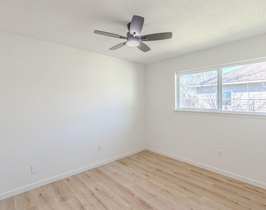 3538 Cork Drive - Photo Thumbnail 28