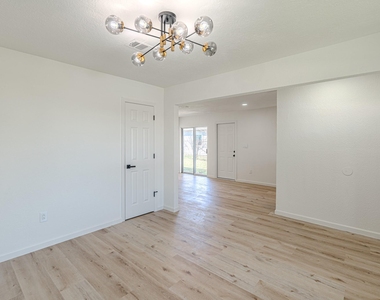 3538 Cork Drive - Photo Thumbnail 17