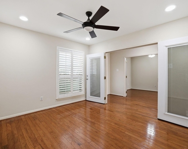 14121 Lost Meadow Lane - Photo Thumbnail 9