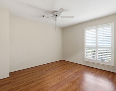 14121 Lost Meadow Lane - Photo Thumbnail 28