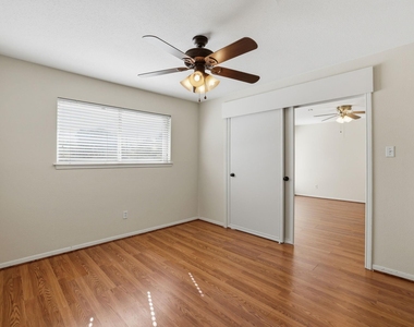 14121 Lost Meadow Lane - Photo Thumbnail 24