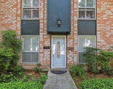 14121 Lost Meadow Lane - Photo Thumbnail 6