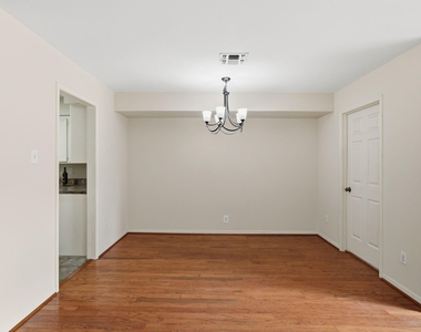 14121 Lost Meadow Lane - Photo Thumbnail 17
