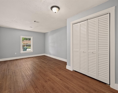 10601 Ambursen Street - Photo Thumbnail 29
