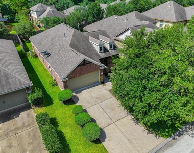 15 Butternut Grove Place - Photo Thumbnail 32