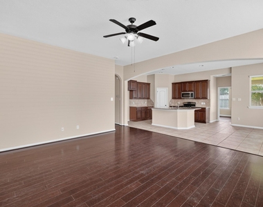 15 Butternut Grove Place - Photo Thumbnail 6