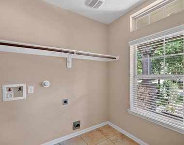 15 Butternut Grove Place - Photo Thumbnail 26