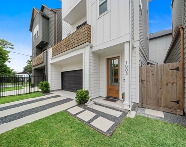 1503 Evelyn Street - Photo Thumbnail 1