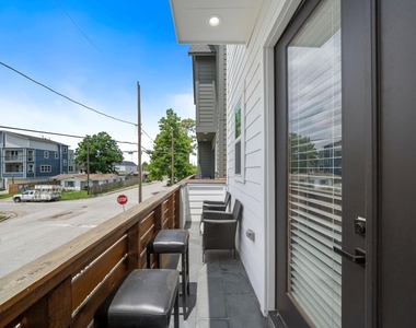1503 Evelyn Street - Photo Thumbnail 11