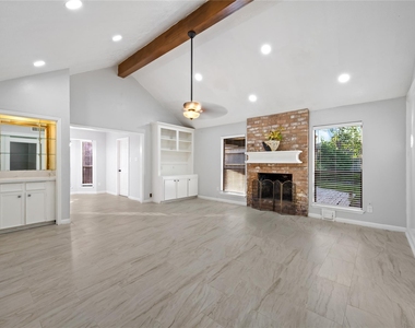 15218 La Paloma Drive - Photo Thumbnail 1