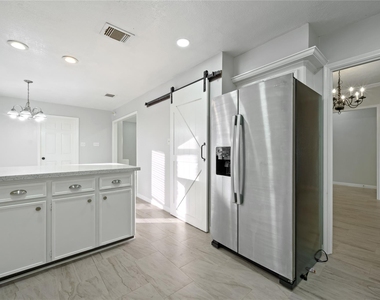 15218 La Paloma Drive - Photo Thumbnail 7