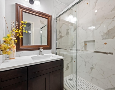 15218 La Paloma Drive - Photo Thumbnail 11