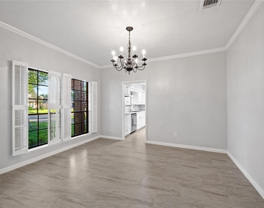 15218 La Paloma Drive - Photo Thumbnail 5