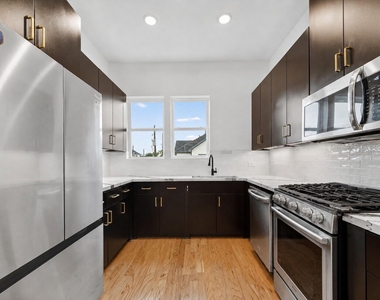 1938 Laverne Street - Photo Thumbnail 16