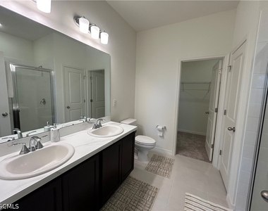 6548 Estero Bay Drive - Photo Thumbnail 10