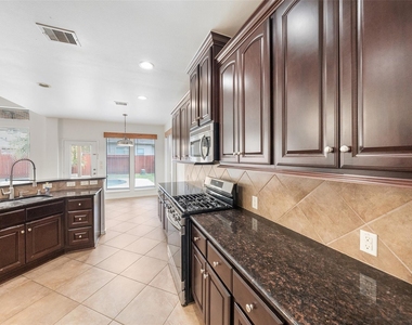 26643 Juniper Forest Fall Lane - Photo Thumbnail 5