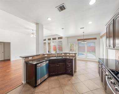 26643 Juniper Forest Fall Lane - Photo Thumbnail 7