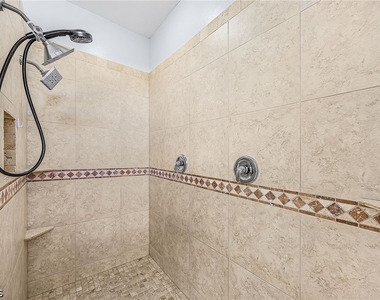 2649 Sw 32nd Street - Photo Thumbnail 21